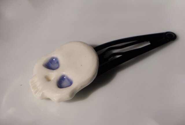ガイコツパッチンどめの画像1枚目