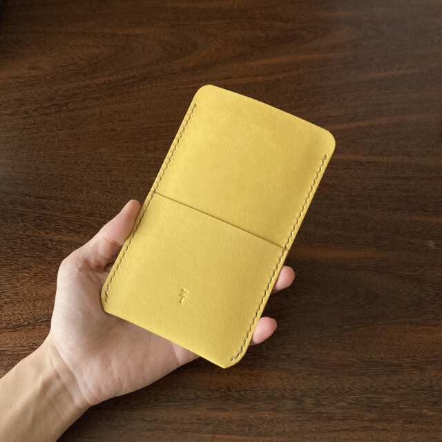 草木染め革丨全機種対応スマホケース【すぽっと/spot】きはだ染め