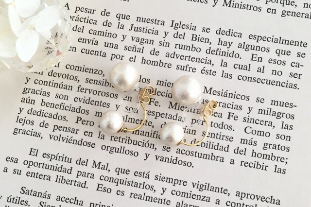 秋冬新作 twin cotton pearl earring ノンホールピアスイヤリング/ピアスの画像1枚目