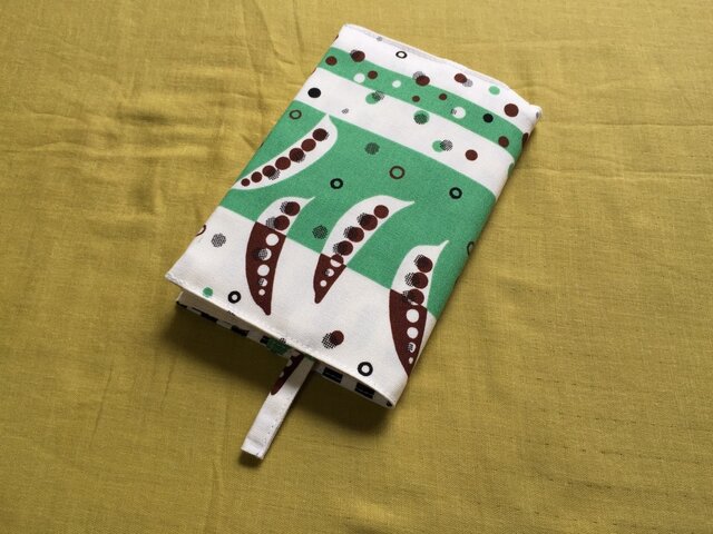 文庫本用ブックカバー soramame greenの画像1枚目