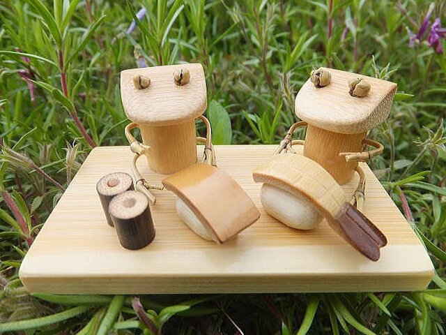 ミケン製　振り子掛時計　カエル　未使用に近い 不二貿易（Fuji Boeki） 掛け時計 振り子時計 静音 シンプル 時計