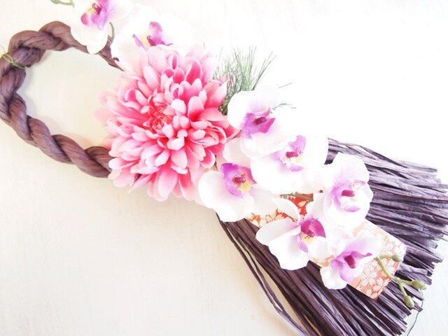 可愛いお花のお正月飾り ループv１６１１ Iichi ハンドメイド クラフト作品 手仕事品の通販