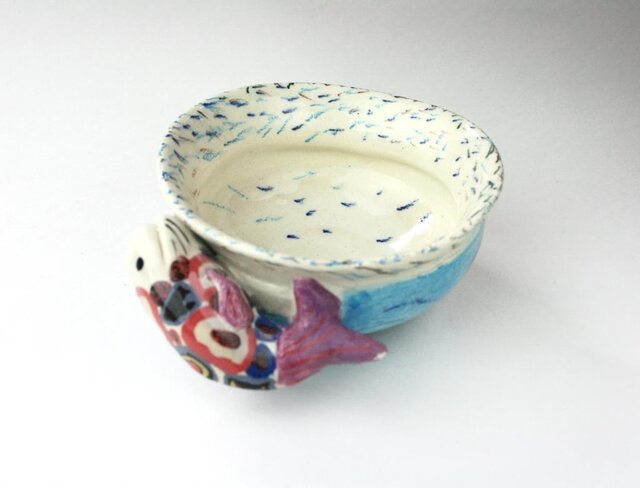 魚のボウル/可愛い子供食器 /陶器 /陶芸家 /キッズ食器 /白/cute ceramicの画像1枚目