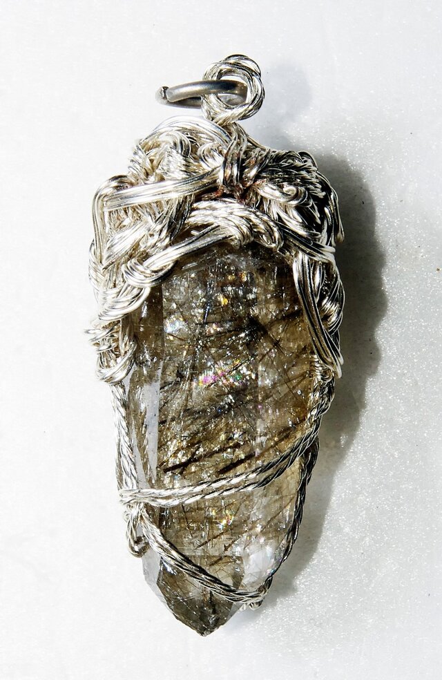 山梨産ドラバイトトルマリン入りスモーキークリスタル原石ペンダント0006