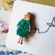 lady broochの画像