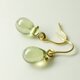 チェコガラスのしずくピアス　めらめら淡萌黄
