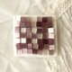 cube purple ビーズ刺繍ブローチの画像