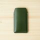 iPhone 全機種対応 レザー スリーブケース グリーン (16/16 Pro/16 Plus/16 Pro Max)