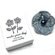 anemone brooch - light sky blue -の画像
