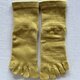 ５finger socks 小　コブナグサ:鉱物染めー淡い黄色の画像