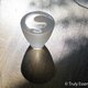 無色透明ガラスのインテリアトレイ -「 灯りのたね 」● 直径約7cm ● 光沢の画像