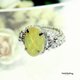 大粒レジン・ホワイトオパールリング【レジン（ホワイトオパール）/ジルコニア ビーズリング】《ビーズアクセサリー》の画像