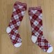 【S様専用】アーガイル柄の手編み靴下（赤と白）の画像