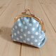 ドット　ミニがま口ポーチ　6.9cm口金　アクセサリーケース　コインケース　ラッピング対応可　水玉　くすみ水色　　550