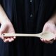 （K様専用ご購入ページ）大さじ、小さじを測る匙として、また木ベラとして使える調理器具15cc(栗/無塗装)の画像