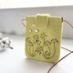 羊毛刺繍サコッシュ/白い鳥の森　鶯