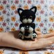 黒猫抱いた可愛い黒猫　羊毛　　目の色８色好きな色にの画像