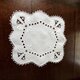 ヘデボウ刺繍ドイリー