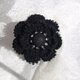 クロッシェ　黒いお花のブローチの画像