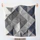 Folded Paper Blackの画像